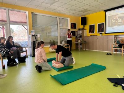 Projektový den v domově pro seniory v Kobylisích